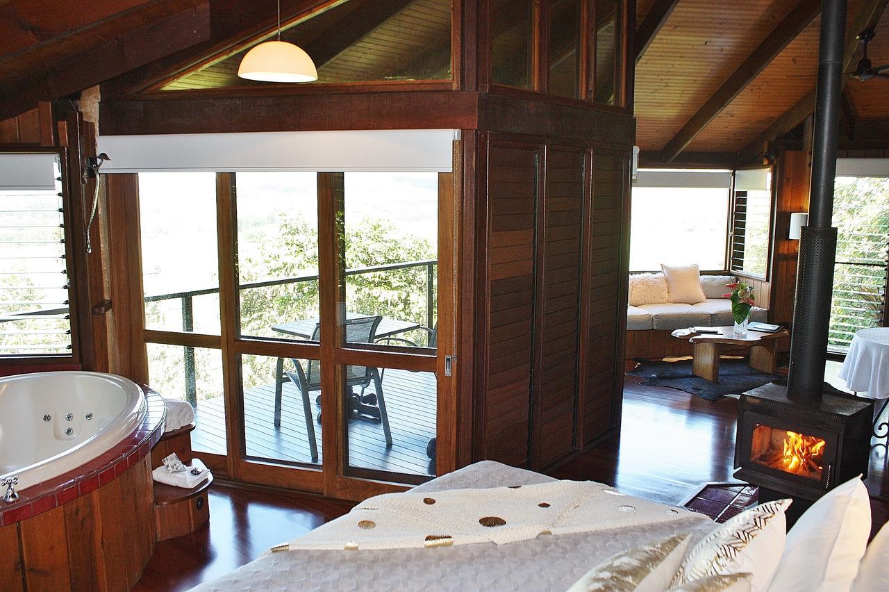 Mt Quincan Crater Retreat Yungaburra Exterior photo