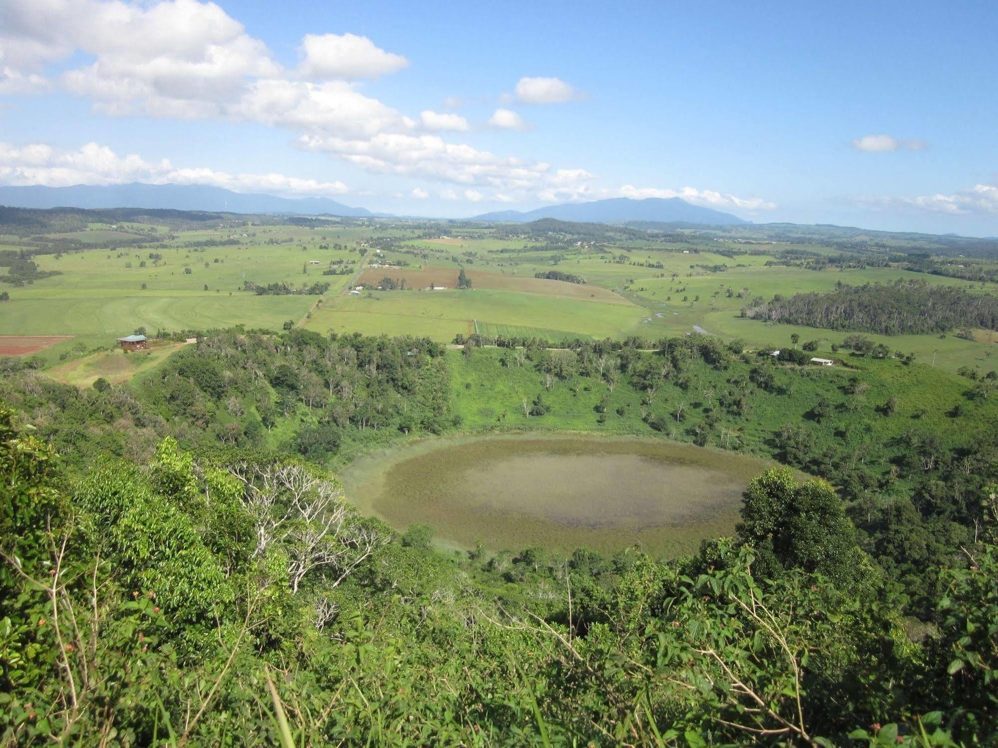 Mt Quincan Crater Retreat Yungaburra Exterior photo